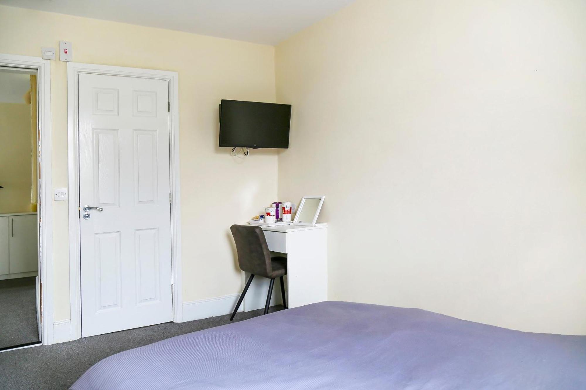 Oyo Castle Hotel, Accrington Dış mekan fotoğraf