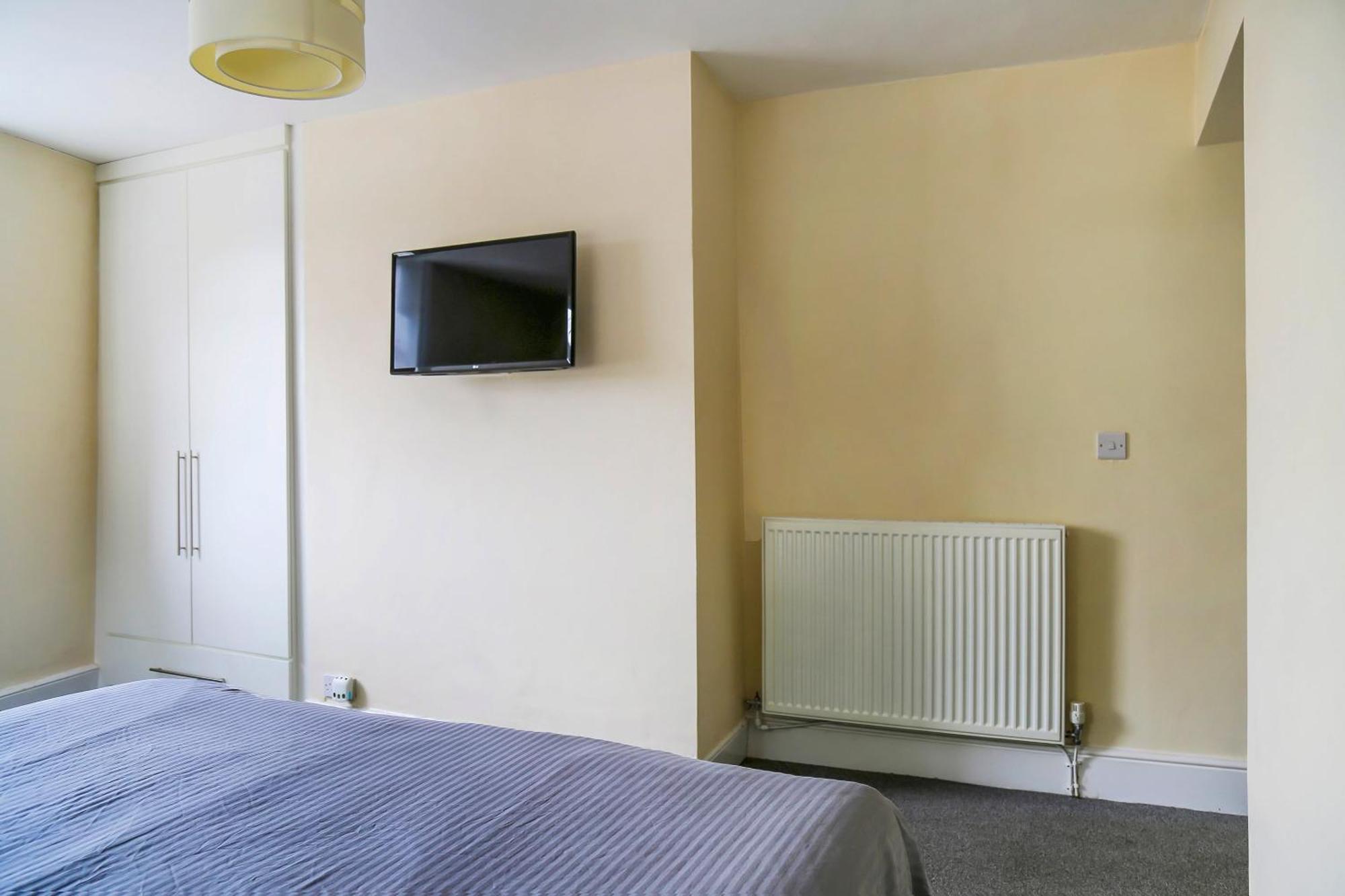 Oyo Castle Hotel, Accrington Dış mekan fotoğraf