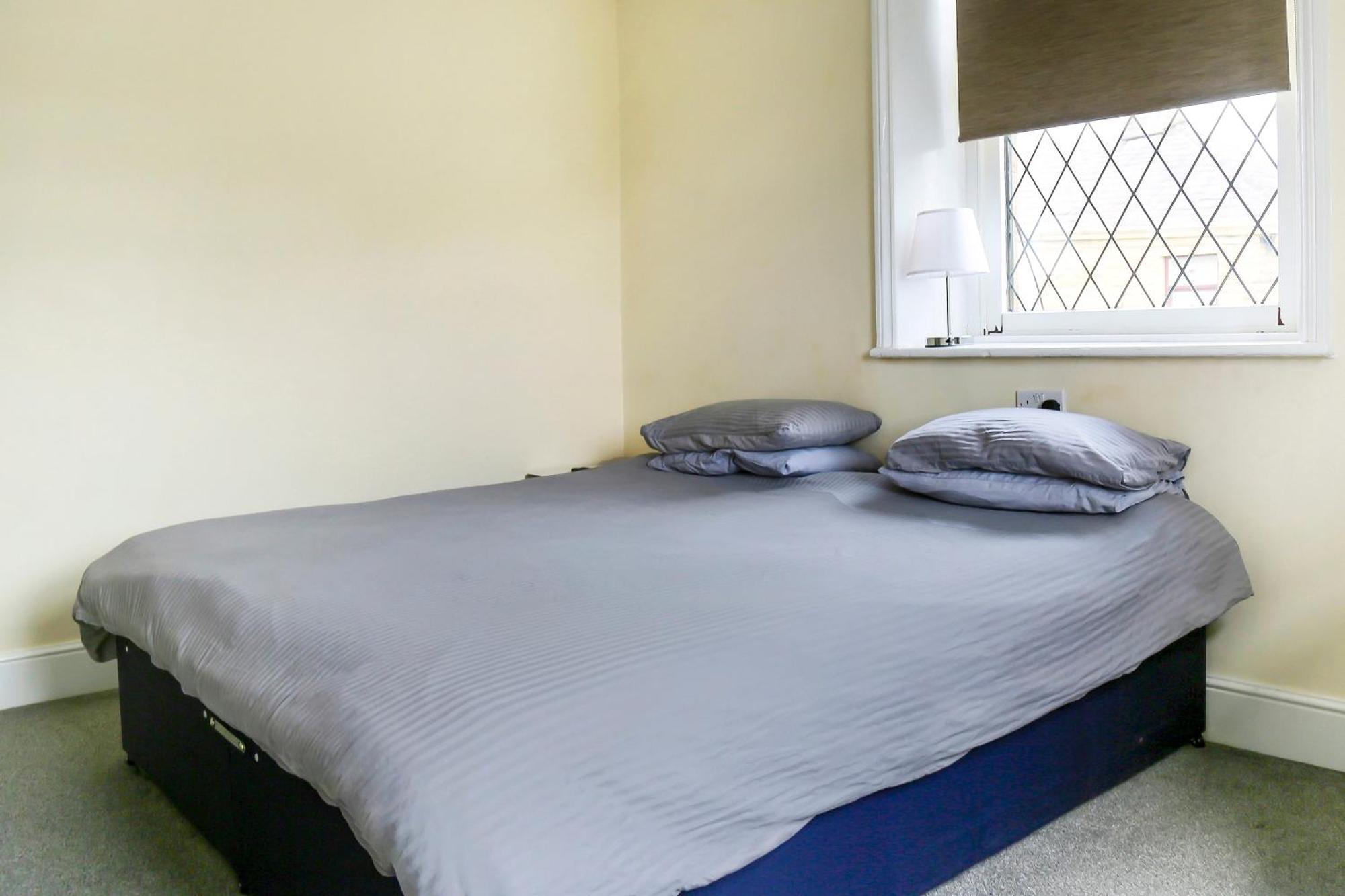 Oyo Castle Hotel, Accrington Dış mekan fotoğraf