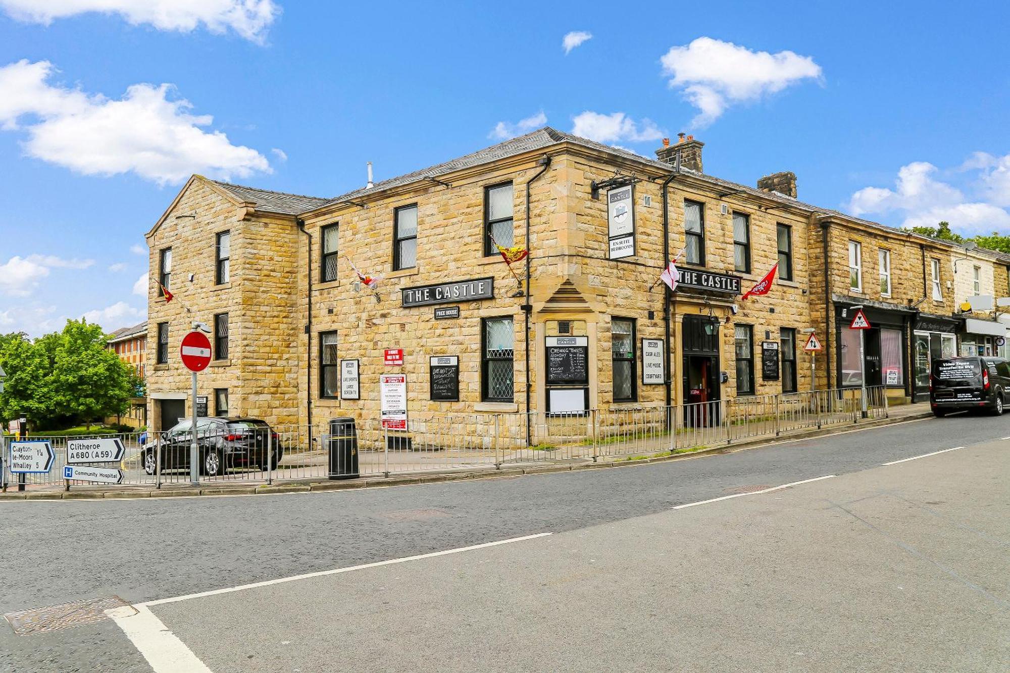 Oyo Castle Hotel, Accrington Dış mekan fotoğraf